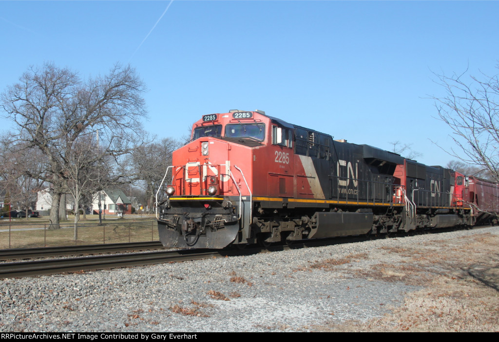 CN ES44DC #2285